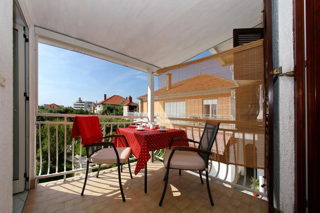 Rooms & Apartments Soline Nuove Biograd Na Moru Ngoại thất bức ảnh